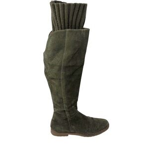 Corso Como Radar Flat Boots in Green Suede